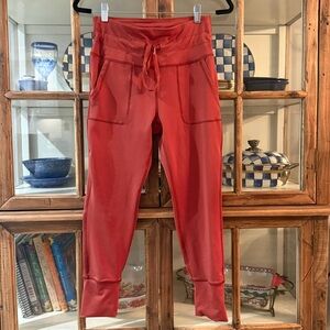 Layer 8 Jogger Leggings Rust Drawstring Pocket NWOT Medium